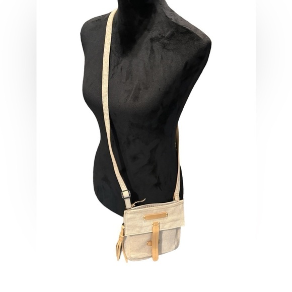 Sherpani Small Khaki Crossbody Purse - Picture 3 of 7